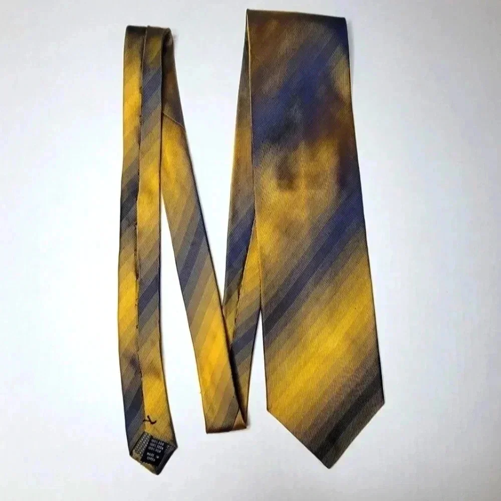 Roberto Villini Handmade Silk Tie